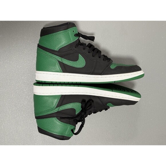Size 12 - Jordan 1 Retro OG High Pine Green 2.0 - Picture 8 of 9